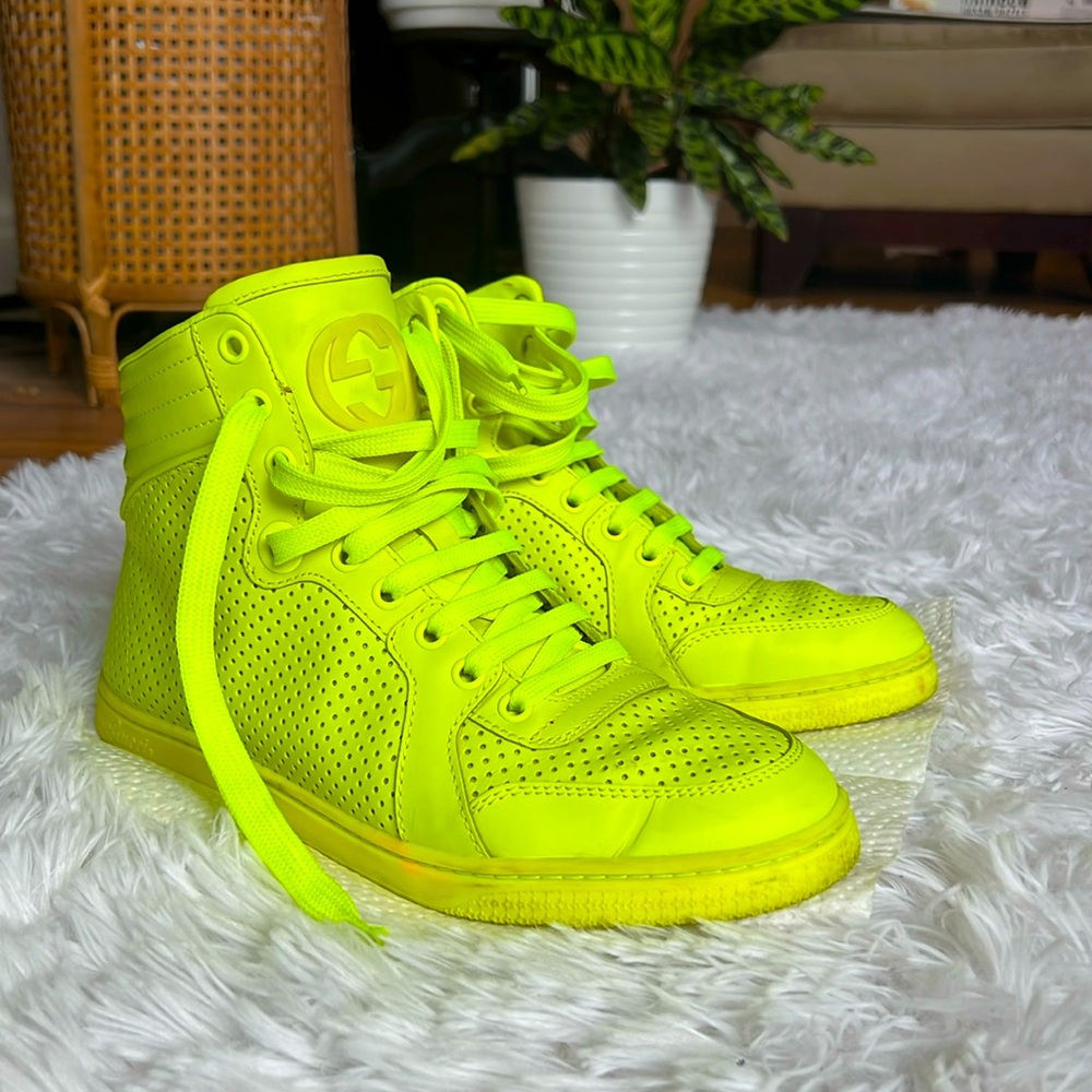 Gucci CODA NEON yellow